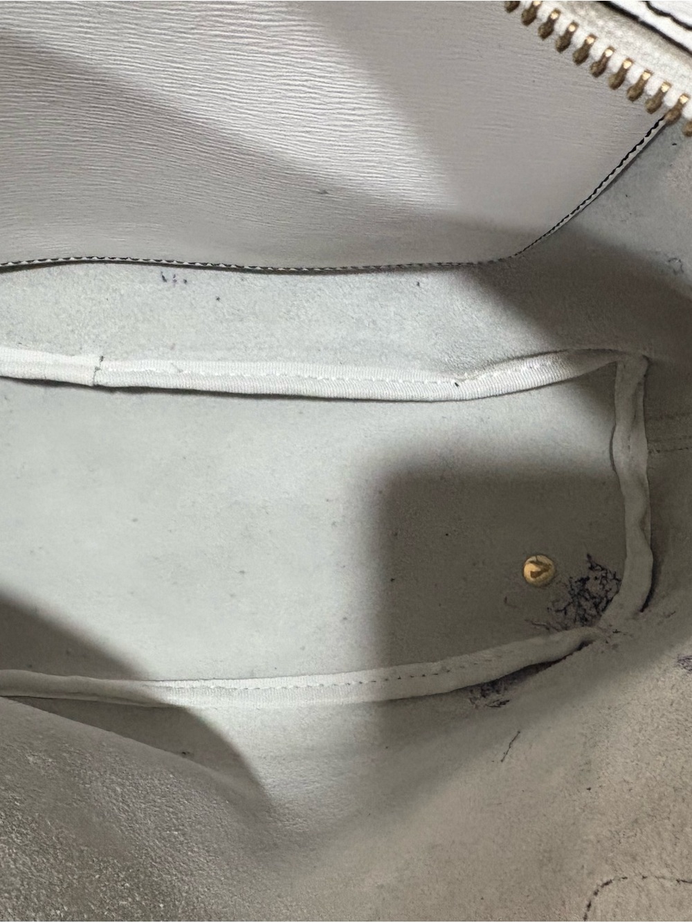 Ralph Lauren Tote with Gold Hardware - Picture 6 of 6